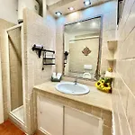 Dani House شقة *